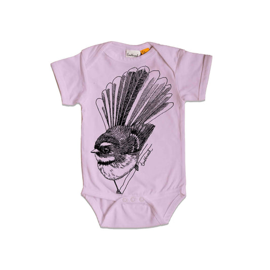 Short sleeved, purple, organic cotton, baby onesie featuring a screen printed Fantail/Pīwakawaka design.
 design.