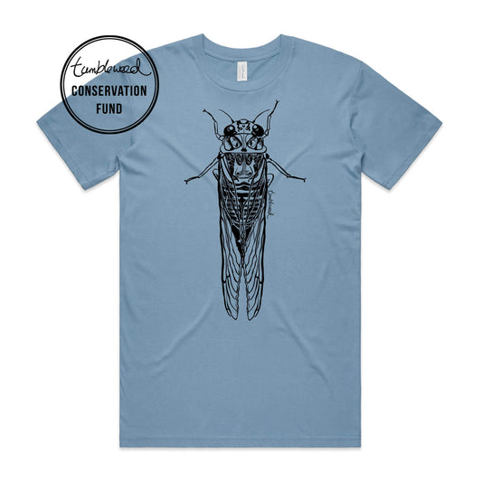 Mustard, female t-shirt featuring a screen printed black Cicada/kihikihi-wawā design.