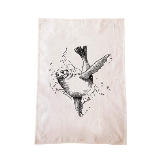 Natural, cotton tea towel featuring a screen printed New Zealand sea lion design.